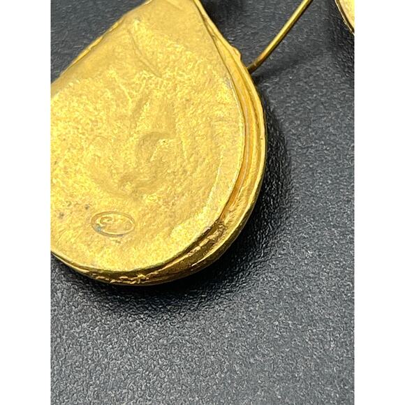 Susan Shaw Vintage Handcast 24k Gold Plated Teardrop Genuine Quartz Earrings - Picture 7 of 13